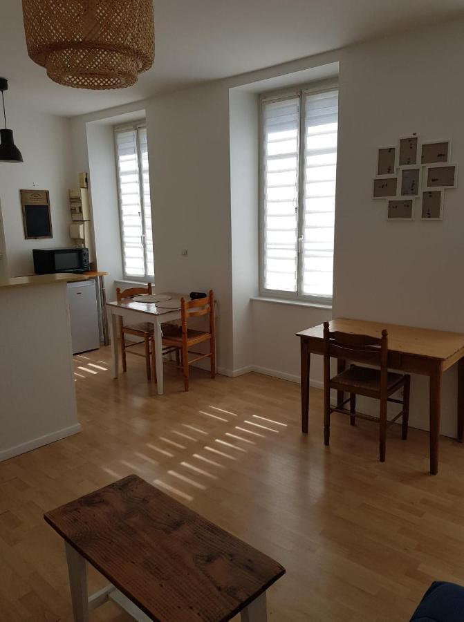 Appart Cosy Plein Centre Apartment Saint-Pol-de-Léon Exterior photo
